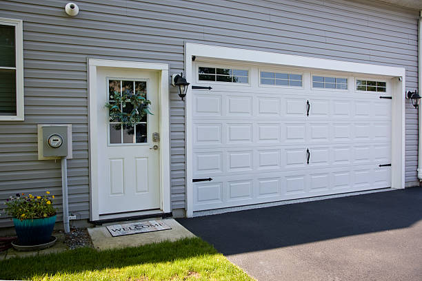 24/7 Emergency Garage Door Panel Replacement experts in Falls City, NE